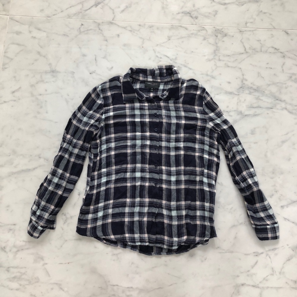 Romeo and Juliette Couture Button Down Top